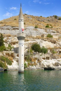 Sunken houses and mosque of Eski Savasan due to the construction of the Birecik dam on the