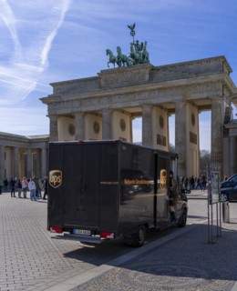 UPS delivery service at the Brandenburg Gate, Berlin, Germany, Europe