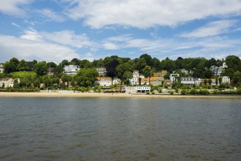 Villas on the Elbe, Blankenese, Hamburg, Germany, Europe