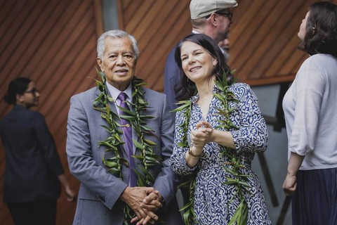 Annalena Baerbock (Alliance 90/The Greens), Federal Foreign Minister, and Henry Puna, Secretary