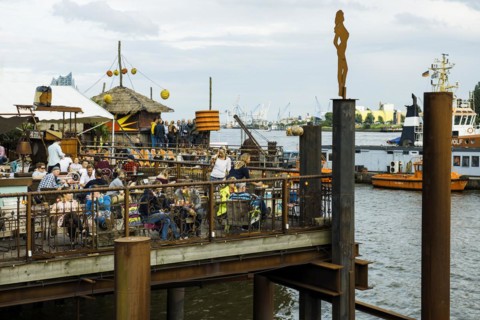 Beach Club Strand Pauli, at the jetties in Oat harbour, Hamburg, Germany, Europe
