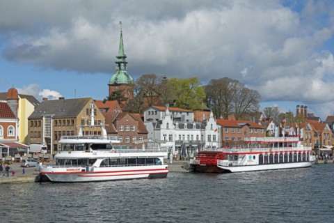 Church, building, excursion boats, clouds, harbour, Kappeln, Schlei, Schleswig-Holstein, Germany,