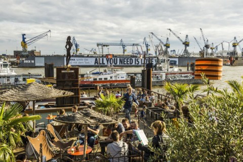 Beach Club Strand Pauli, at the jetties in Oat harbour, Hamburg, Germany, Europe