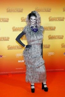 Angel de Vil at the German premiere of the film GARFIELD - EINE EXTRA PORTION ABENTEUER at the