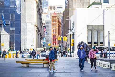 Visitors at the World Trade Centre Campus, South Oculus Plaza, 9-11 Memorial, Lower Manhattan, New