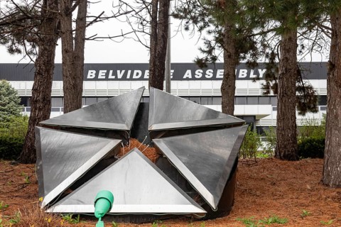 Belvidere, Illinois, The Chrysler Pentastar symbol outside Stellantis' Belvidere Assembly plant. In