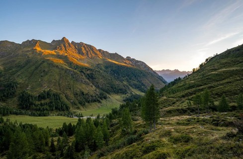 View of the Frohntal valley in the first morning light, mountain landscape with green mountain