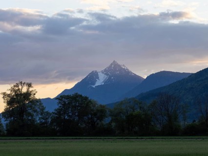 Evening clouds over mountain peak, Kammspitze, near Irdning, Ennstal, Styria, Austria, Europe