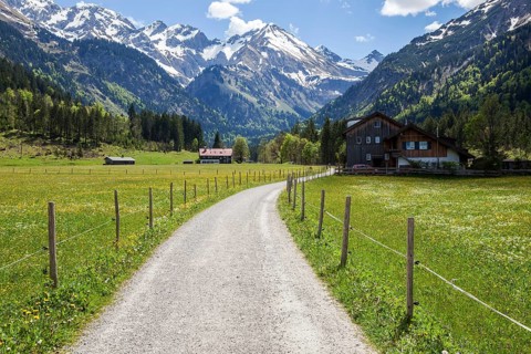 Path in Stillachtal, behind mountains of the Allgaeu Alps, Birgsau, near Oberstdorf, Oberallgaeu,