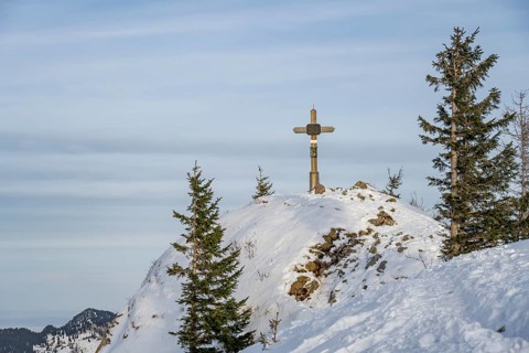 Summit cross on the Rauhkopf, Mangfall mountains, Bavarian Prealps, Bavaria, Tyrol, Germany, Europe