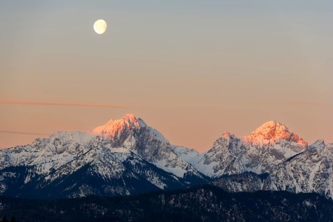 Allgaeu Alps, view from Hegratsrieder See, snow, dawn, moon, Allgaeu, Bavaria, Germany, Europe
