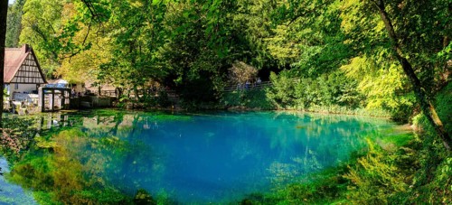 Blue spring, karst pot, Blautopf, Blaubeuren, Swabian Alb, Baden-Wuerttemberg, Germany, Europe