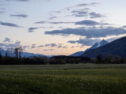 Evening clouds over mountain peak, Kammspitze, near Irdning, Ennstal, Styria, Austria, Europe