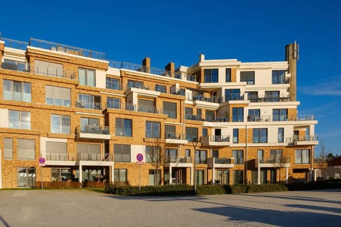 Modern apartment building at the harbour, Waren, Mueritz, Mecklenburg Lake District, Mecklenburg,