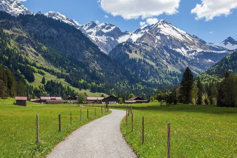 Path in Stillachtal, behind mountains of the Allgaeu Alps, Birgsau, near Oberstdorf, Oberallgaeu,