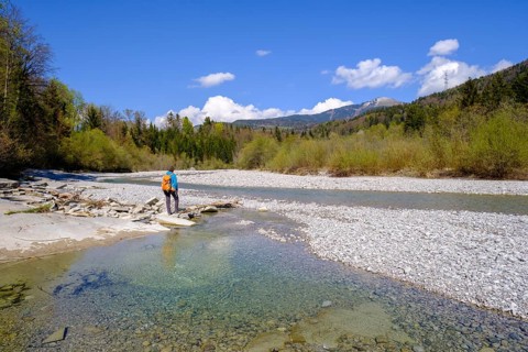 Hikers on the adventure trail, Tauglbach, Bad Vigaun, Tennengau, Salzburg province, Austria, Europe