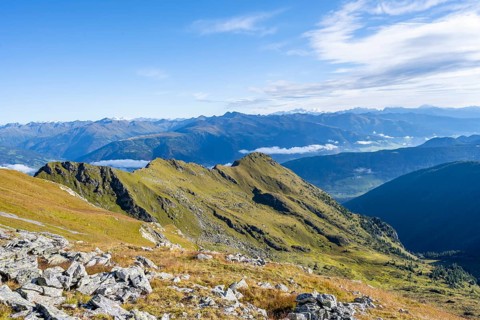 Mountain valley and mountain panorama in the morning light, view into the Winkler valley, Carnic
