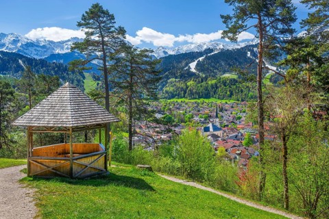 Viewing pavilion near St. Anton above the village in spring in front of the Wetterstein mountains,