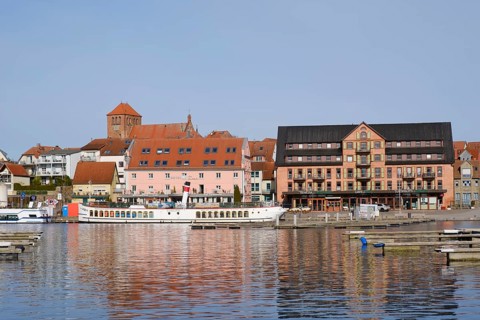 Town view with town harbour on Lake Mueritz, St. Georgen Church, Waren, Mueritz, Mecklenburg Lake