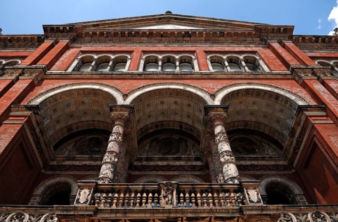 Victoria & Albert Museum with gallery seen from the courtyard, 1-5 Exhibition Rd, London, England,