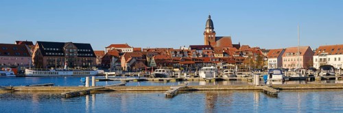 Town panorama with town harbour on Lake Mueritz, St. Mary's Church, Waren, Mueritz, Mecklenburg