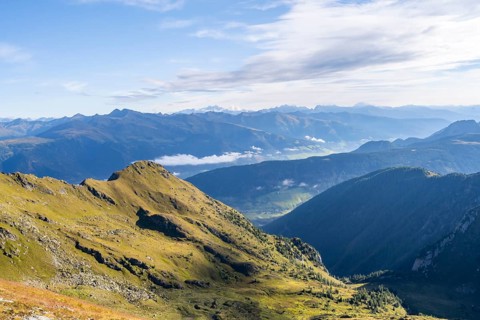 Mountain valley and mountain panorama in the morning light, view into the Winkler valley, Carnic
