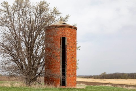 Barnum, Iowa, An old, empty silo in northwest Iowa