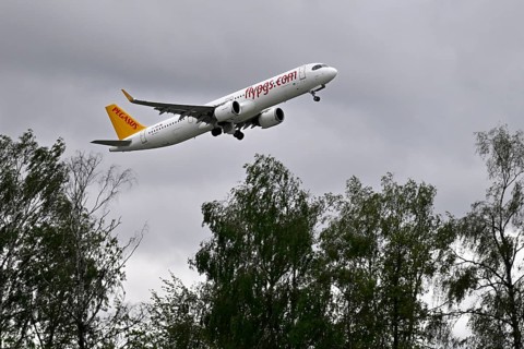 Pegasus aircraft, Airbus A321neo, TC-RBN