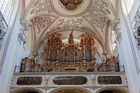 Church organ of the parish church Mariae Himmelfahrt, Landsberg am Lech, Upper Bavaria, Bavaria,