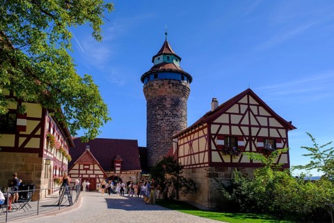 Imperial Castle, with Sinwell Tower, fountain house and half-timbered houses in the castle,