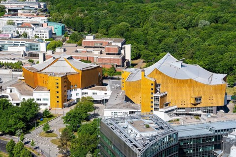 View of the Philharmonic Hall and Chamber Music Hall, Kulturforum, Kemperplatz, architect Hans