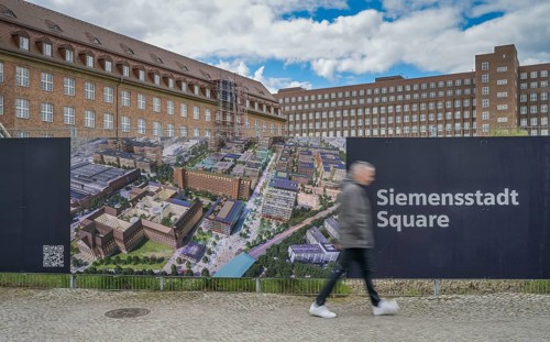 Siemens AG, Poster at the construction site of Siemens-Square, Rohrdamm, Siemensstadt, Spandau,