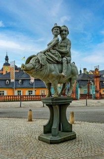 Lucky pig by Peter Lenk in front of the castle on the Schlossplatz, Schwetzingen,