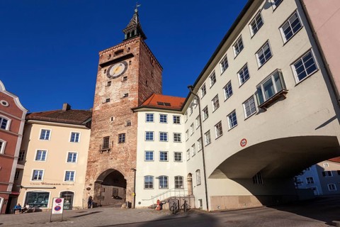 Main square with Huas facades and Schmalzturm, Landsberg am Lech, Upper Bavaria, Bavaria, Germany,
