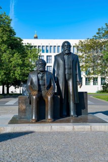 Karl Marx and Friedrich Engels bronze memorial, Marx-Engels-Forum, Berlin Mitte, Berlin, Germany,