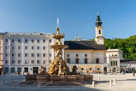Residenzbrunnen, Residenzplatz, City of Salzburg, Province of Salzburg, Austria, Europe