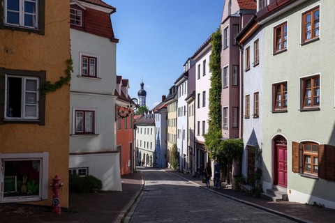 Houses in the Alte Bergstrasse, historic old town of Landsberg am Lech, Upper Bavaria, Bavaria,