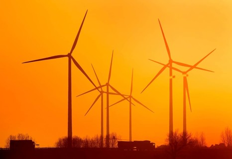 Sunset on 09.12.2014 at a wind farm in Jaenschwalde, Jaenschwalde, Brandenburg, Germany, Europe