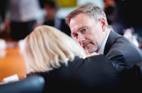 (R-L) Christian Lindner, Federal Minister of Finance, and Nancy Faeser, Federal Minister of the