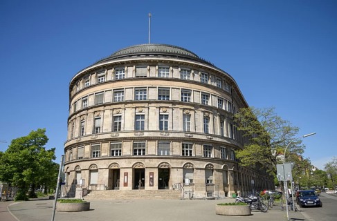 Senate Department for Justice and Consumer Protection, Salzburger Strasse, Schoeneberg, Berlin,