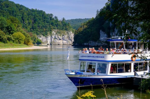 Excursion boat, Danube boat, in the Danube gorge, Weltenburger Enge, gorge, Upper Jura, Weltenburg,
