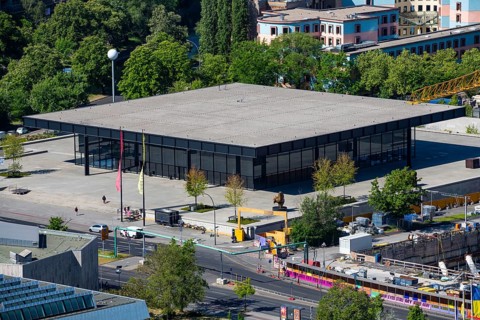 New National Gallery, architect Mies van der Rohe, bronze sculpture The Archer, Henry Moore and