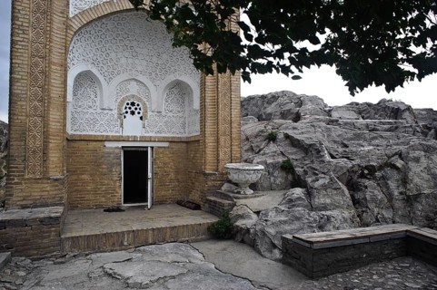 Dom Babura, Babur house, little prayer retreat built by the future Mughal emperor Babur in 1497