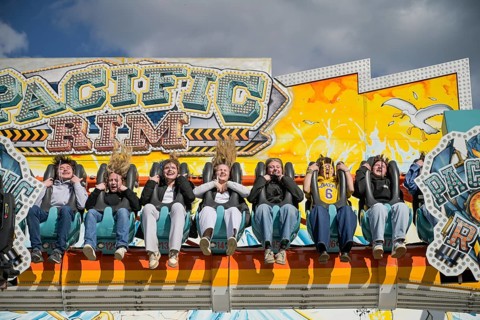 Ride Pacific Rim, spring festival, fairground, Tegel, Reinickendorf, Berlin, Germany +++ NO MODEL