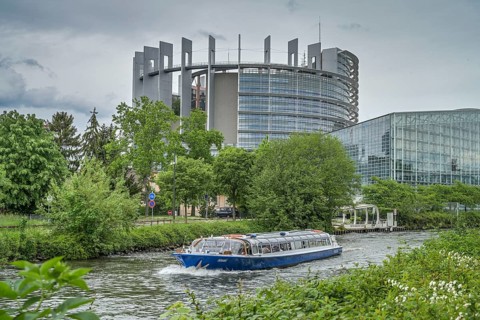 River Ill, European Parliament, 1 All. du Printemps, Strasbourg, Departement Bas-Rhin, France,