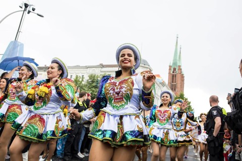 Dancers at the street parade of the 26th Carnival of Cultures in Berlin on 19.05.2024