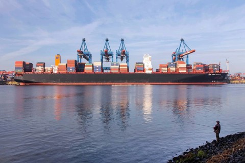 Container ship being unloaded at Container Terminal Altenwerder, Hamburg, 01.11.2014., Hamburg,
