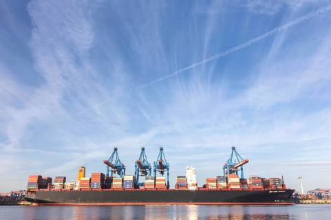 Container ship being unloaded at Container Terminal Altenwerder, Hamburg, 01.11.2014., Hamburg,