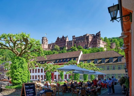 Catering on Heidelberg's Karlsplatz, behind the Academy of Sciences and Humanities and Heidelberg