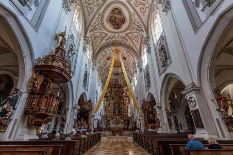 Interior and altar of the parish church of the Assumption of the Virgin Mary, Landsberg am Lech,